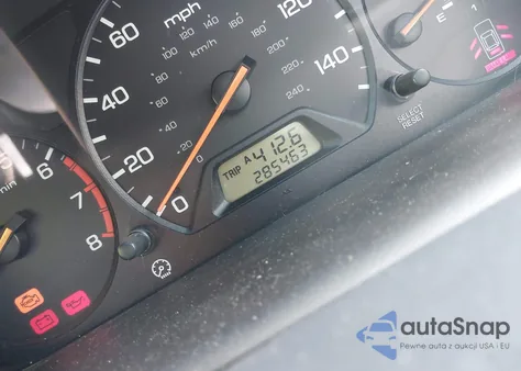 1999 Honda Accord Ex from USA, damaged, VIN 1HGCG5651XA158152